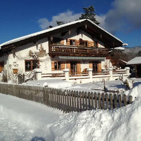 Vendégház Gastehaus Bartl *