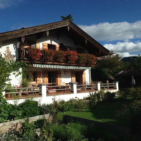 Gastehaus Bartl Konukevi