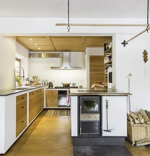 Gastehaus Bartl 게스트하우스 Rotta